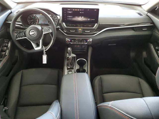 السلام عليكم للبيع / عرض حصري
(( نيسان ألتيما SR موديل 2025 ))
((فول مواصفات))
 عرض بلاش البلاش 
 
الحالة-  الضرر بابين صبغ 
النوع- 2025 NISSAN ALTIMA SR 2.5L 
الوارد- امريكي 
حجم المحرك - 2.5
الموديل - 2025
/ نضيفة  جدا السيارة ع وضع الشركه    
الممشا _miles _223 بعدها زيرو السياره 

السيارة دخول جديد 
رقم كاتي تترقم شمالي

مكان السيارة العنوان _ موصل  

للاستفسار اكثر اتصال ع رقم التالي ***********
