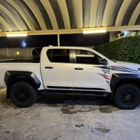 هايلوكس GR • ٢٠٢٤ • ٥٠ الف