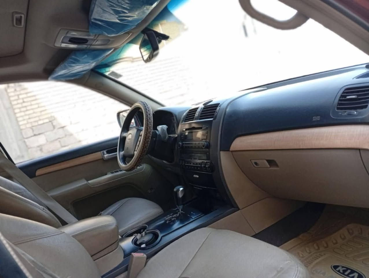 سلام عليكم ورحمة الله وبركاته
مراوس بكيا حمل فقط شعدك نزل صورهه
مهافي 2010وراد خليجي مكفوله من كلشي
7راكب مري شفط
بصمه +بصمه أبواب
بنوراما 
تبريد 3قطع
مكينه 6 3/800
 بسمي سياره تحويل ثاني يوم مشروع وطني
***********
