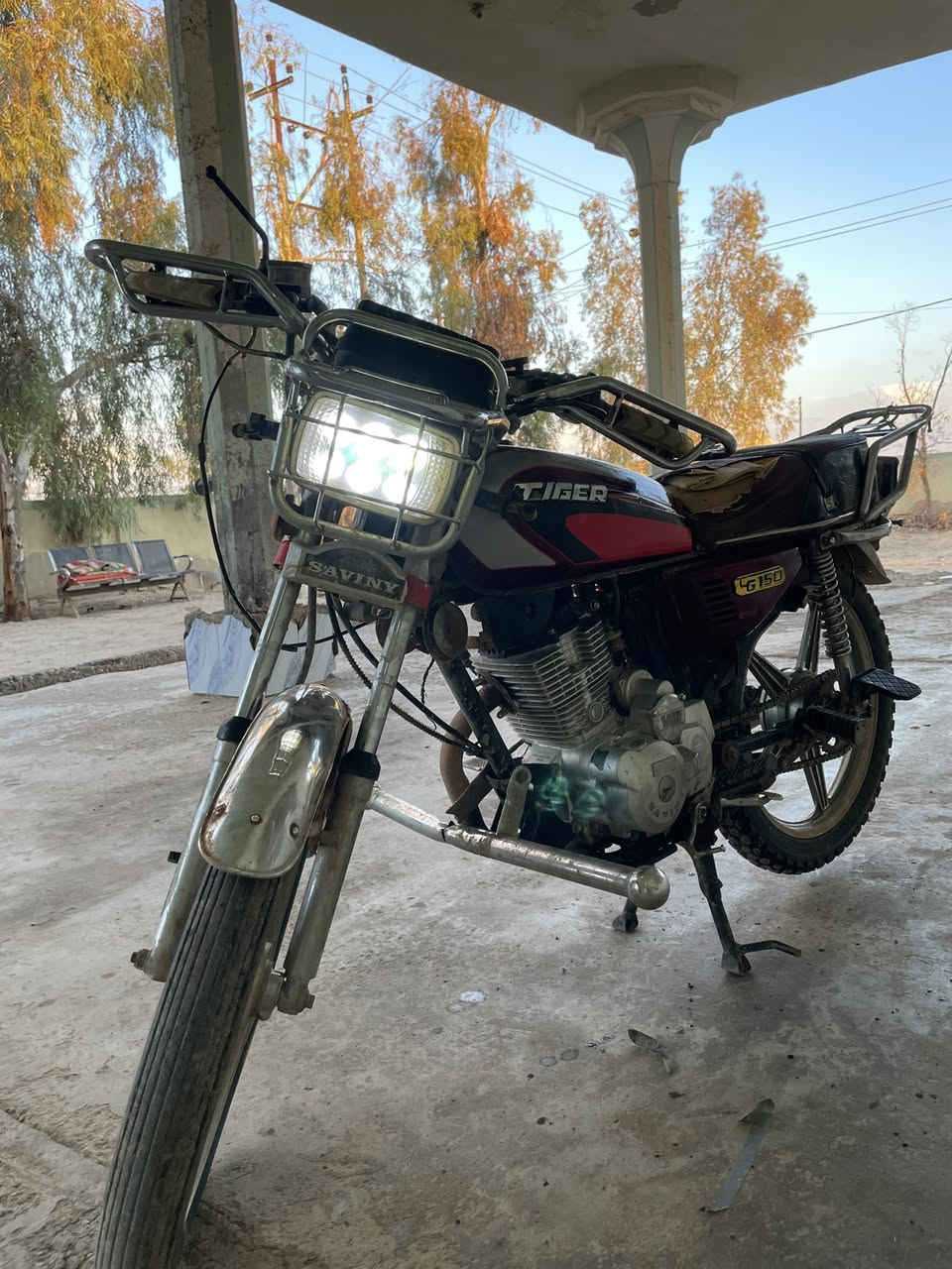 سلام عليكم أخوان  للبيع العنوان غربي الموصل رقم الهاتف *********** السعر  (320$)بي مجال
***********(2020)
