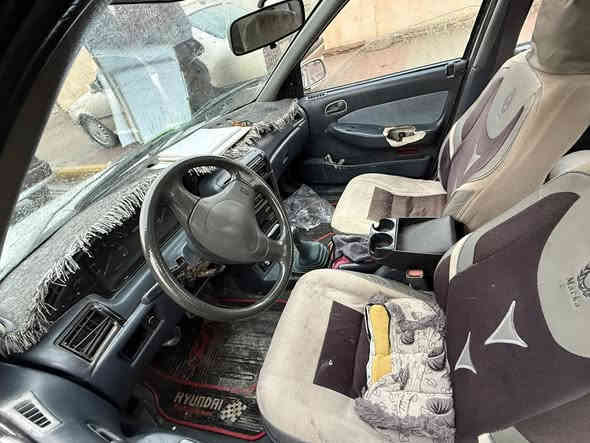 السلام وعليكم
سيڤيه 92 رقم كركوك سنويه منتهي سياره خير من الله 

بيها نقوصات بسيطه  صبغ شغلات ومو كلش ضروريه 

سياره صافيه لاتنقيص لاتبخير محرك وكير شرط تخم 

تاير جديد  توديك وتجيبك وين متريد اقتصاديه 

 

مملعوب بيها ارفيو مثل الميل التفويله عمر 

السعر 30 وبيها مجال/تفضل خاص 

مكان السياره طوز خورماتو صاحبها هم من الدوز وشرط التحويل

او اتصل/***********
