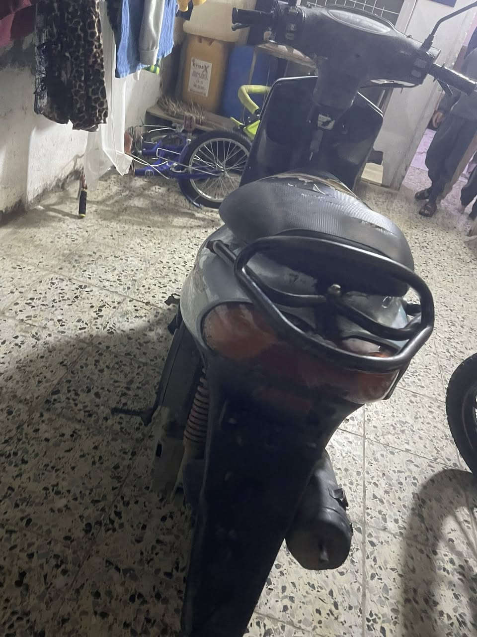 سلام عليكم ماكس قجمه
دراجه كلها شغله محرك كفاله ما مفتوح 
كهربائيات كلها شغاله 
بس سلف لن باتري هابط 
ياباني سرعه معدل خير من الله
السعر 300  قفل 
***********
ديالى بعقوبه التحرير
