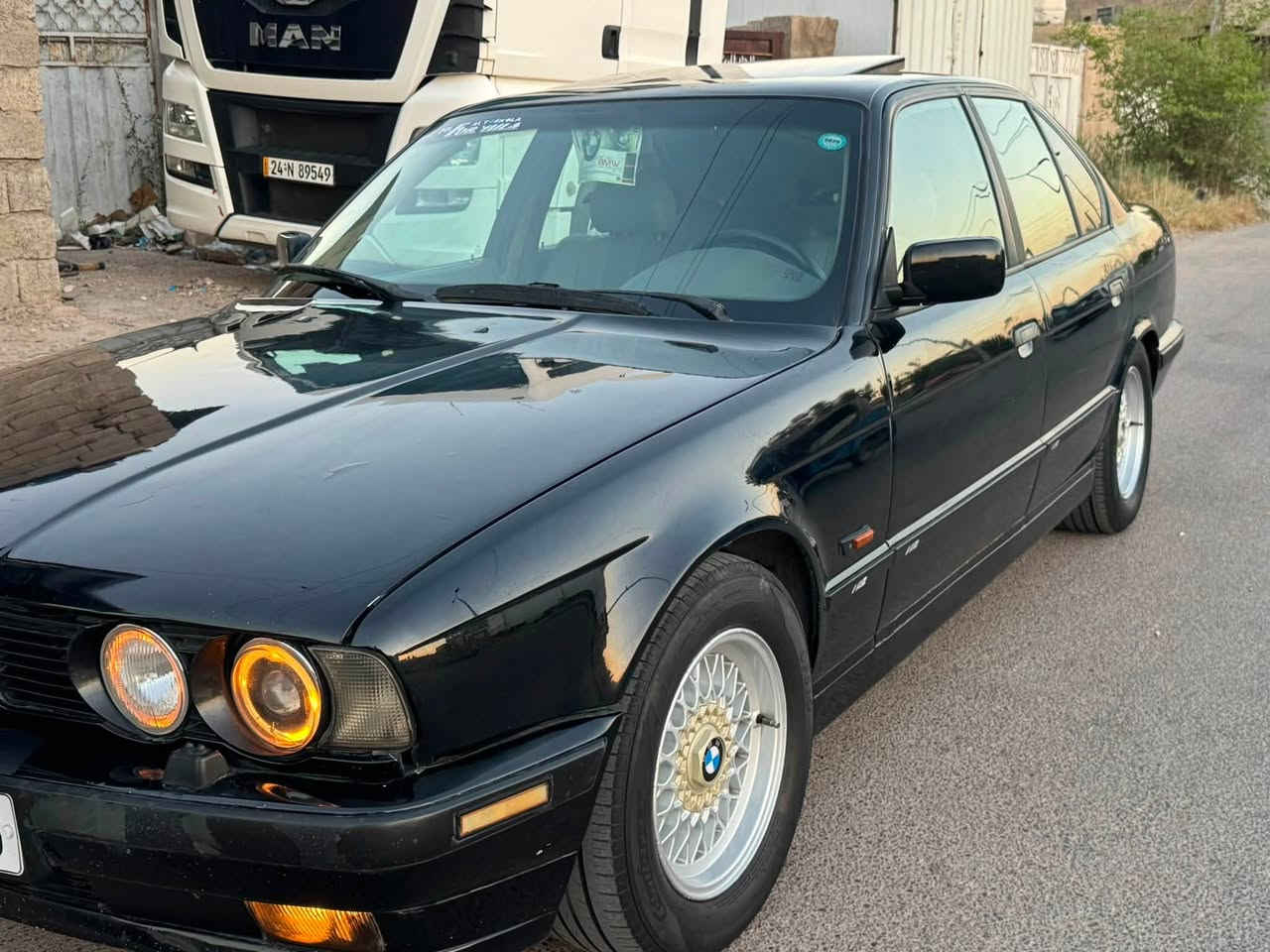 بي ام٥٢٥ مسكر مديل٩٢ اصل نضيفه جدا رقم اربيل تحويل ثاني يوم  داخل وخارج نضيفه  جدا  السعر ٧٢ ورقة كير محرك شاصي حداديه كفالة مكاني بغداد زعفرانية ***********

