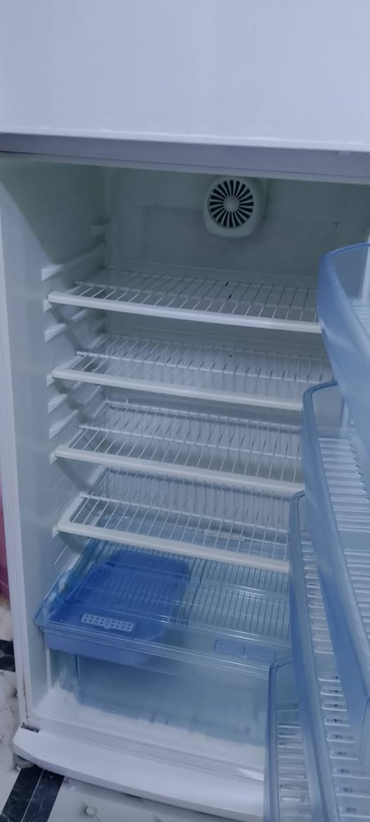 فول نضافه 270جديده حيل حجم كبير شرط شغل قفل غيره ميبعون لمايشتري
اليكسر بسعر عله طريق لبدعه حي لباقر


**إذا كنت صاحب هذا الإعلان وتريد حذفه لأي سبب، رجاءا أرسل رسالة إلى الدعم الفني**