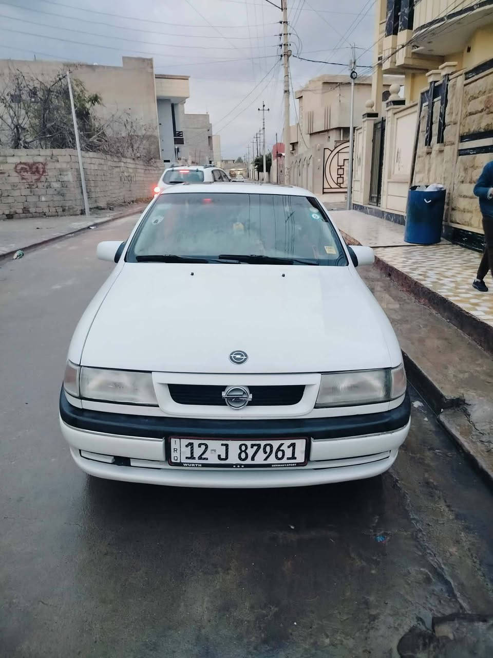 فكترا موديل 1992 
سياره جاهزه اي نقص ما بيها 
السيارة باسمي شرط التحويل 
تفاصيل أكثر اتصل 
***********
***********
