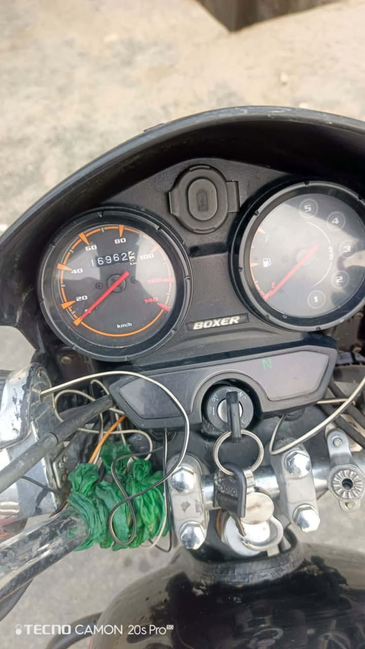 بوكسر جبلي موديل 2022 اوراق اصولي السعر 1300 
شراي اتصل وتدلل مكان #الديوانيه ناحية نفر

***********
