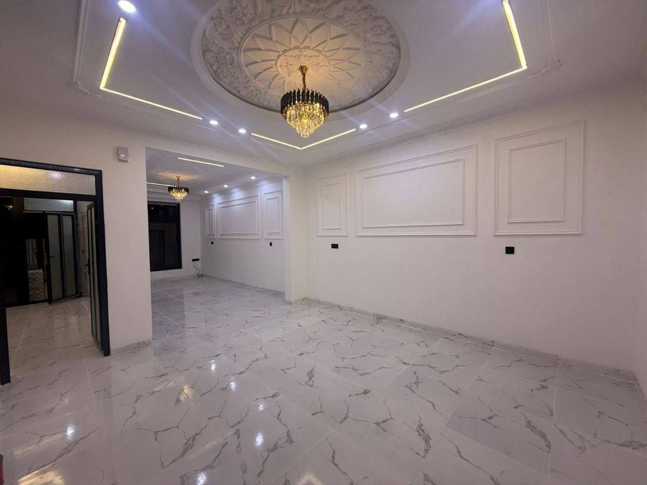 #عقارات_ابو_وسام
🔸سند طابو يتسجل بإسم اي عراقي
📍أربيل-بيت للبيع حي 8حساروك قرب شارع كورنيش و جامع حسين عةلاويي

➖مساحة 125M طابقين 
يتكون⤵️
➖4غرف نوم 
➖استقبال-صاله-مطبخ-مجموعه صحيات-كراج

📸 السعر والصورة متوفرة على قناتنا الرسمية في التليكرام 👇
🔗 https://t.me/Hassanabowissam
تابعنا الان وشوف احدث العقارات يوميا ع الصفحه الرسميه في فيسبوك
🔗https://www.facebook.com/share/1FHZ1d86H9/

📞 تواصل مباشر واتساب أو اتصال:
📱 ***********
📱 ***********

#عقارات_اربيل #شقق_للبيع_اربيل #بيو_لبيع_اربيل  #فلل_للبيع_اربيل #مجمعات_سكنية_اربيل
 #عقارات_كردستان  
#استثمار_عقاري_اربيل #عقارات_بغداد_سليمانية_اربيل  #عقارات_شمال_العراق  

⬅️ الأسعار والصور داخل القناة… لا تفوّت الفرصة

تابعنا الان وشوف احدث العقارات يوميا 🏘️
🔗https://t.me/Hassanabowissam

7 دفتر 90 ورقه
