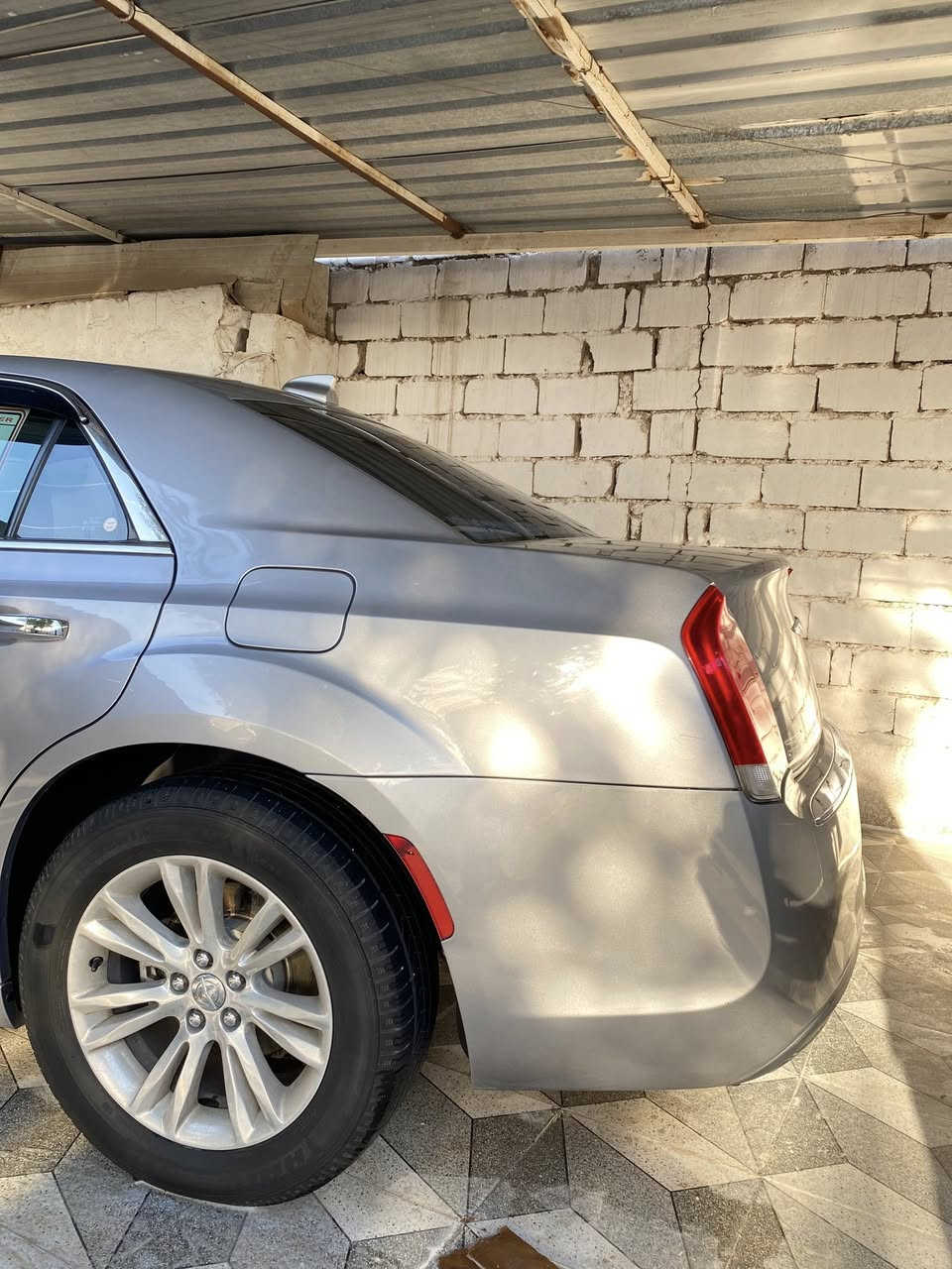 السلام عليكم من رخصت الادمن
للبيع كرايسلر اوباما 17\23اللون رصاصي السيارة مواصفات C

فتحة بانوراما

كشنات تدفئة تبريد داخل عسلي شاشة كار بلي
خزن ميموري كشنات كهرباء
برده خلفية ستيرن تدفئة تبريد
كلاصات حار بارد برده خلفيه مري قلاب كاميرا خلفية

السيارة رقم بصرة انگليزي تحويل ثاني يوم 

السيارة كفاله من ضربة وتبديل وغرق كفالة عامه حادثها البانوراما مكسوره بس
ويل مكسيكي اصلي 
السيارة حلو وما ناقصها اي شيء

استفسار اكثر اتصال ع *********** مكلف بالنشر لا تراسلني 
وتقريرها موجود راسل ع الرقم وبلخدمة
