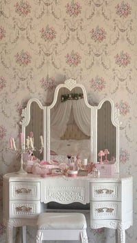 ميز تواليت للبيع تفصال مكاني بغداد استفسار اتصال او واتساب  0772634798...