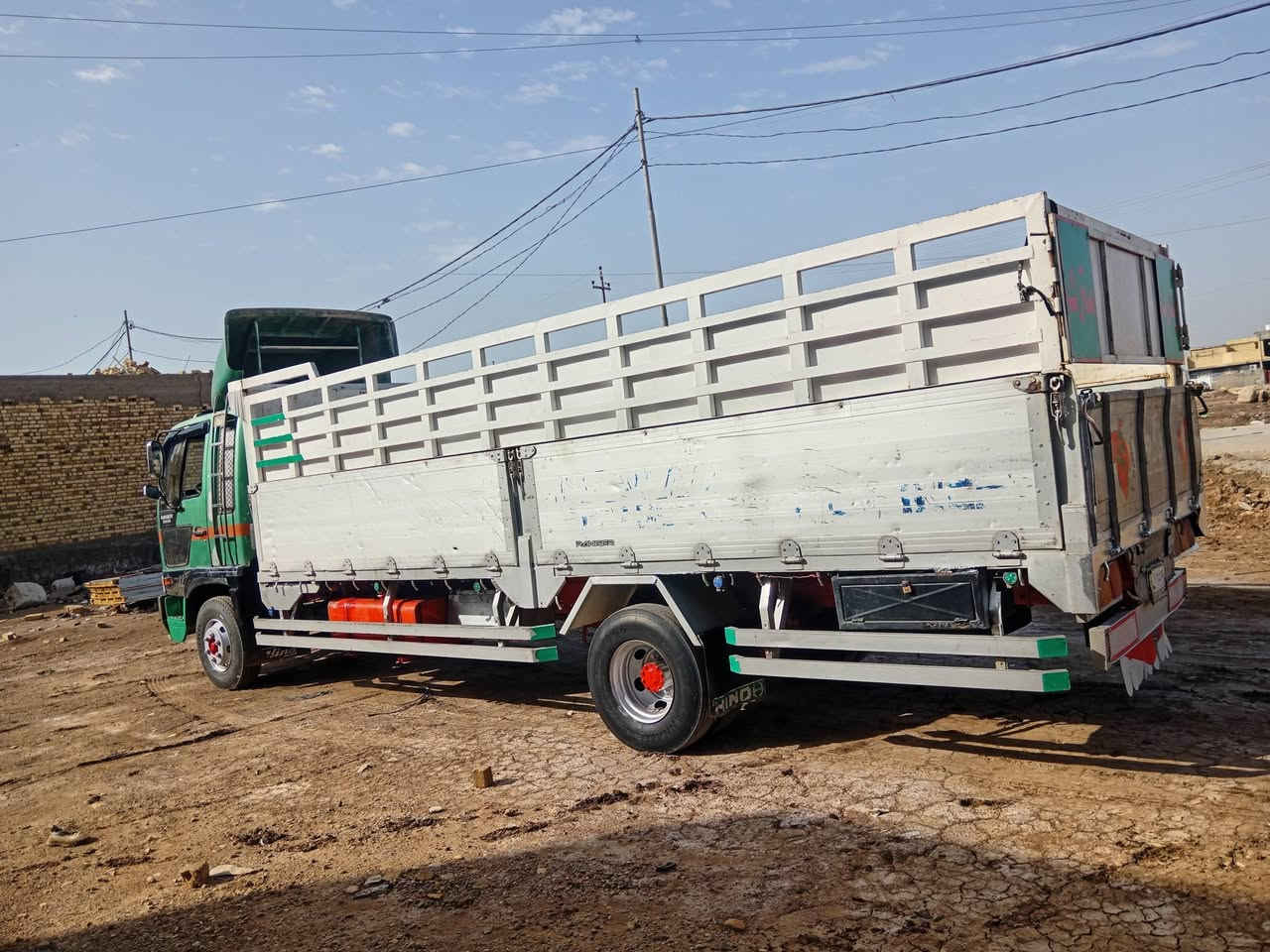 سلام عليكم سياره للبيع ***********
