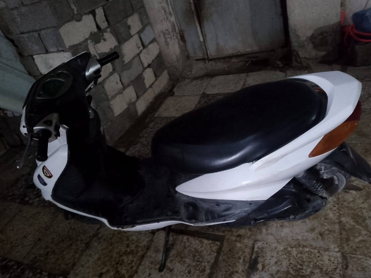 سكنس نثيه ياباني110  للبيع الدراجه نضيفه كلش بس عوزه كابريتر مجفته تجفيت جديد السعر خاص


**إذا كنت صاحب هذا الإعلان وتريد حذفه لأي سبب، رجاءا أرسل رسالة إلى الدعم الفني**