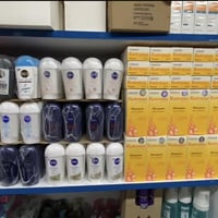 توفر شامبو كيتوناز الطبي لمعالجة فروة الرأس من القشرة  سعر الدرزن 15 أ...