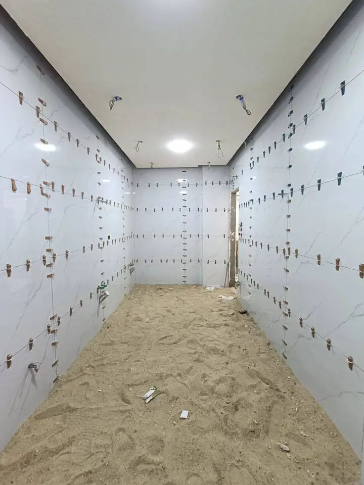 خلفه مصري سراميك وبرسلين والواح ومرمر وكاشي وبيات تسليم مهندسين درجه اولي تلفون وواتس ***********
