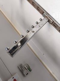 رفوف جام • ٨ قطع • مع حمالات