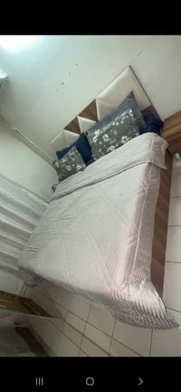 غرفة نوم • للبيع