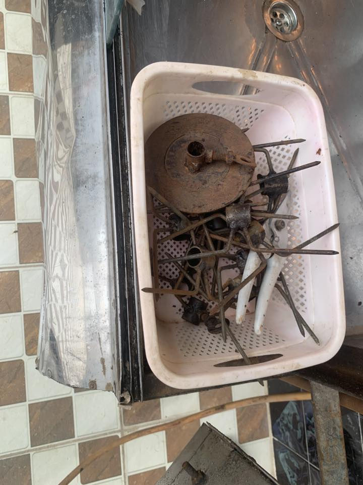 شوايه دجاج سل ستيل الاصلي مو التقليد سعر 350 رقم التليفون ***********
