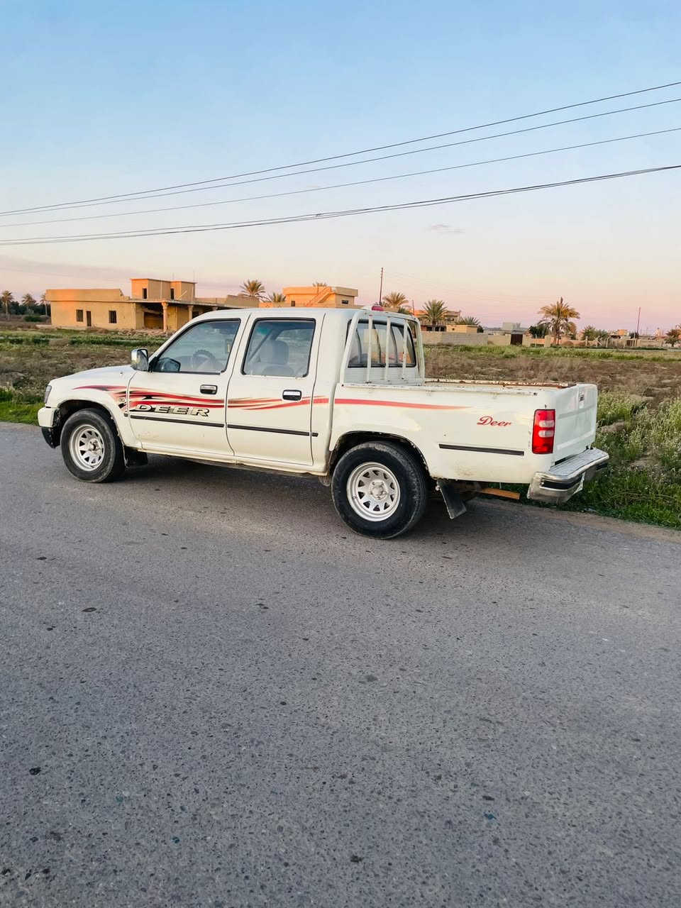 السلام عليكم 
للبيع سوبر دير 2006 صبغ عام جماليه بدرن ضرر 
رقم صلاح الدين بسمي سنويه2029 مشروع وطني 
شرط التحويل ثاني يوم تبريد تدفئه شغال 
صدر امامي خلفي جديد تخم تاير حديد ويل كب 
السياره جازه كهربائيه و ميكانيك كل شي شغال 

السعر 42 وبيه مجال مكاني تكريت 

‭0772 305 3501‬
