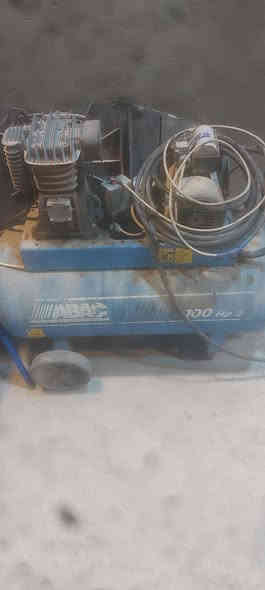 البيع على هاذ رقم ***********
