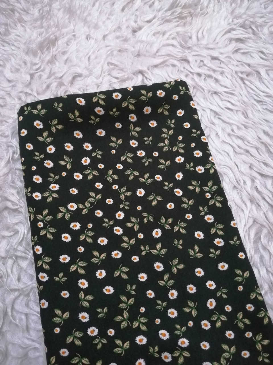 هدايا عيد الام يمنة احلى
اهدي لست الحبايب هدية قماش تلبسة وتدعيلج ع الخامة الحلوة والألوان التجننن وجاينة الصيف كشمير إيطالي ستراس وبدون ستراس 
الخامة الأصلية الثقيلة
تجنننن بالحقيقة
التصوير ظالم النقشة والستراس سعر القطعة ب٥ وبدون ستراس ب٤ للطلب والاستفسار مراسلة الصفحة توصيل الفين داخل الكوت اقضية ٤


**إذا كنت صاحب هذا الإعلان وتريد حذفه لأي سبب، رجاءا أرسل رسالة إلى الدعم الفني**