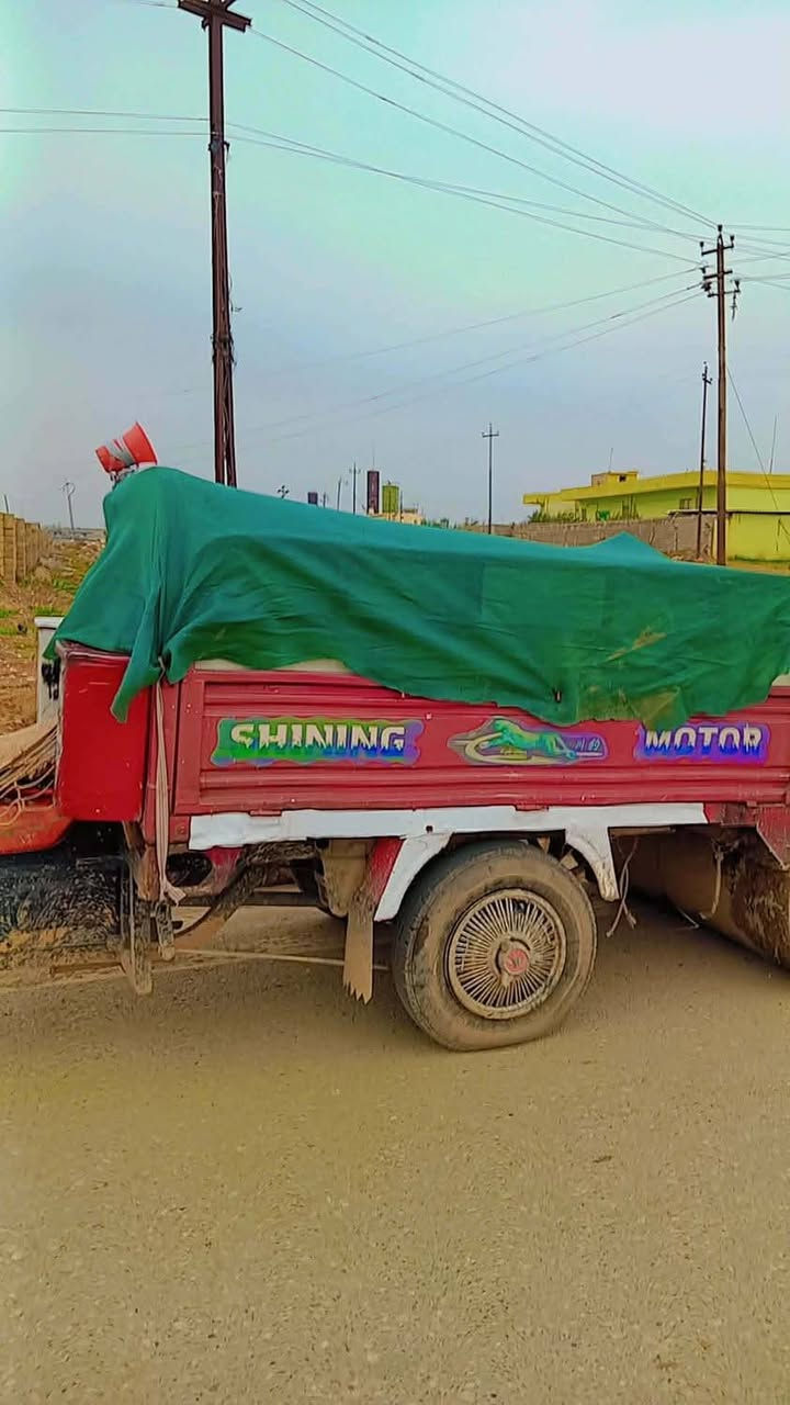 السلام عليكم ستوتات لبيع شاصي شرط مكينه مفتوح ويرمنيا كلو شغال  ستوتات مال شغل  ***********كورك*********** كورك ستوتات بي محجل هم ويا سعر 900وبي مجال مكان برطله موديل2017
