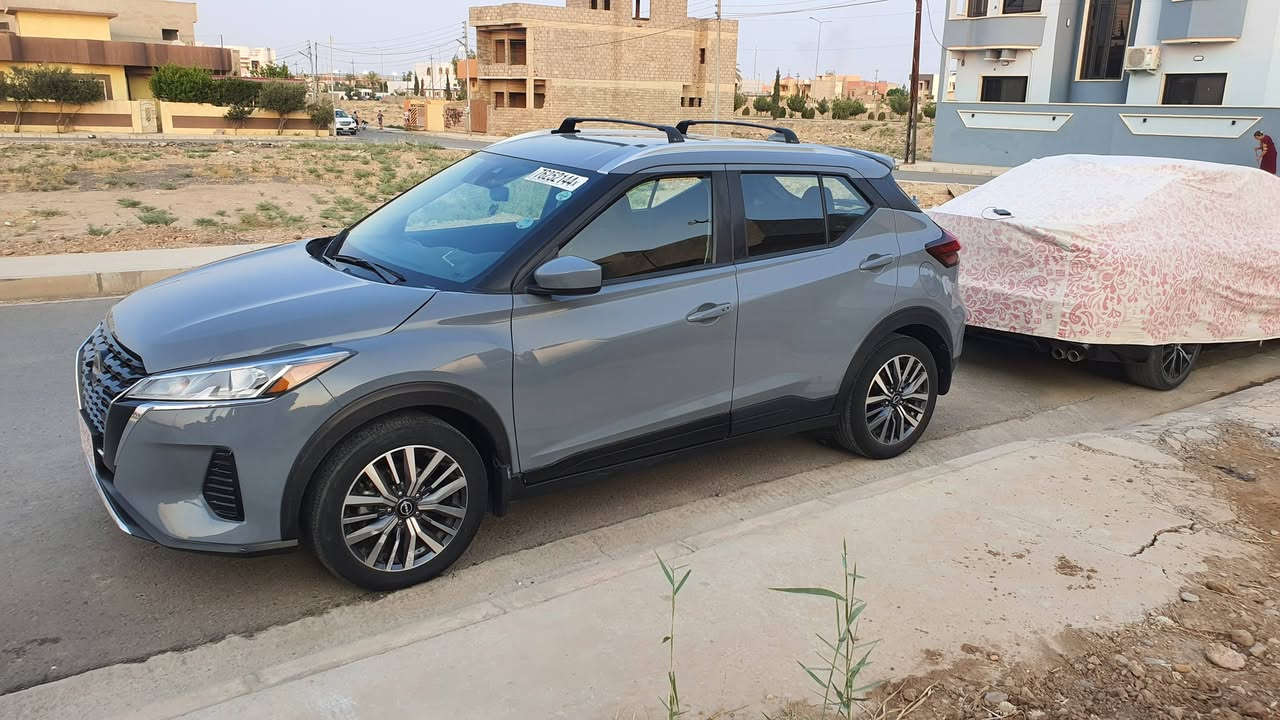 نيسان كيكس  2023 SV لون سمنتي مميز 🔥
السعر/157💲  / السيارة جديده  1/1
الضرر خفيف واحد قطعه صبخ باب سايق مبدل فقط  جاملخ بلادي مع دعاميه بلادي (بدون ارباك ) بدون دواخل بشرط الفحص الحادث مرفق مع الصور/ 
ماشي 37الف ميل
رقم شاصي/3N1CP5CV1PL474150
مواصفات SV
بصمه/تشغيل عن بعد/
بصمة ابواب/تبريد ثلج ❄️❄️❄️❄️
بريك بصمة / علامة نيسان ضوئي عند فتح الباب
رادار أمامي وخلفي حساسات خلفي 
مانع تصادم/ تحديد سرعه/ حساسات مرايه جانبي 
شاشه كبيره بعد بيها مواصفات ال ....
ملاحظه / تخم تايرات جديد 
 السياره مابيها ربع دينارمصرف
موبايل واتساب/ ***********
السيارة مرقم وجاهزه
