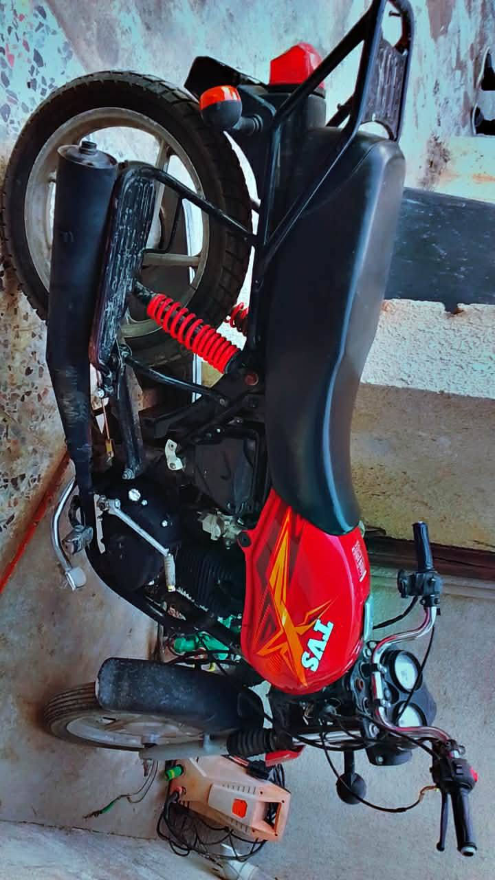 سلام عليكم دراجه تي في اس للبيع اربعه نمر يحتاج ترتيب للبيع 
‏‪***********‬‏
