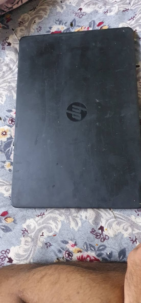 حاسبه لابتوب الجيل الرابع
رام 8G 
هارد 1تيرا 
وندوز 10 
نظامه الاصلي 
بيةعطل ايسي شحن بيع على وضعه


**إذا كنت صاحب هذا الإعلان وتريد حذفه لأي سبب، رجاءا أرسل رسالة إلى الدعم الفني**