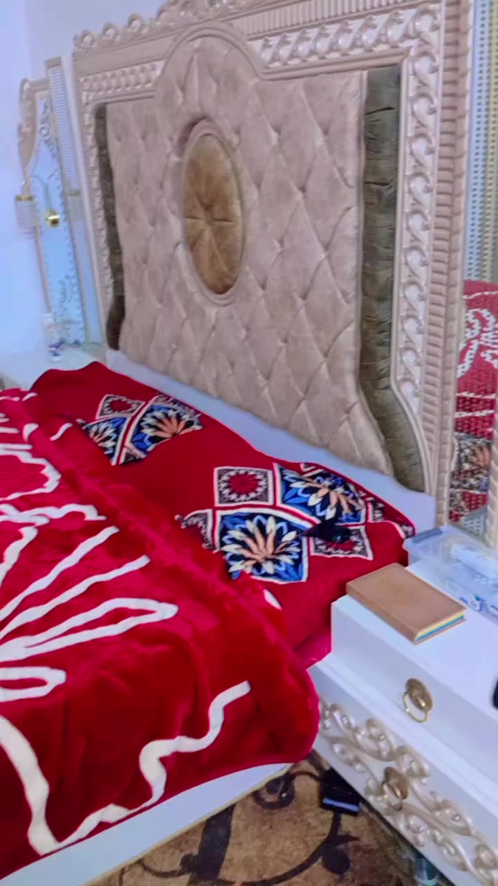 غرفة تركية للبيع 8 قطع استعمال قليل مستعجلة عالبيع لان داشيل لغير بيت السعر ب600


**إذا كنت صاحب هذا الإعلان وتريد حذفه لأي سبب، رجاءا أرسل رسالة إلى الدعم الفني**