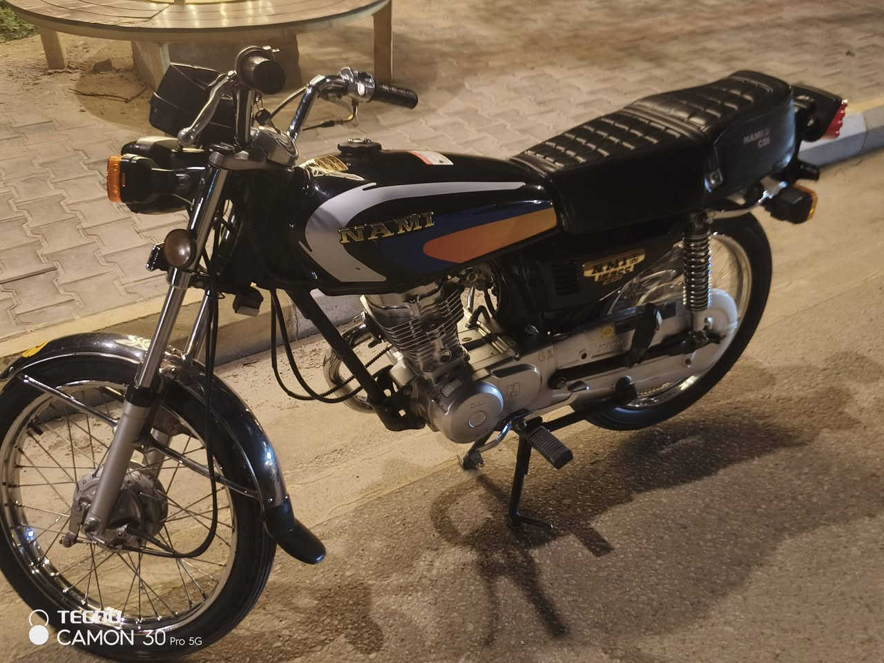 سلام عليكم شباب دراجه اربعه كير أصولي شاصي موديل 2019 وتعمير موديل 2025 شلامجه اصلي دراجه نضيفه عوزه ترتيب بسيط مكينه ما مفتوحة رايدها ب 950 وبيها مجال مكاني كوت حي لربيع الحاوي ليريدها بخدمته وهذا رقمي ***********
