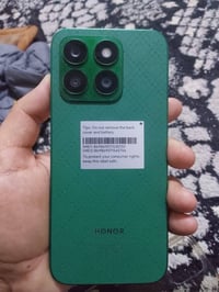 Honor x8B ذكره 512  رام8+8  الكاميرا : 108MP  الكاميرا الامامية : 50MP...