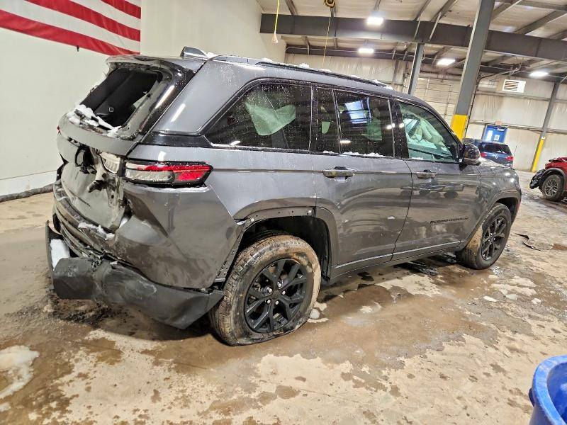 جيب كراند شيروكي 2025 
شراء جديد من المزاد 
واصل المنطقه الحره 
160 ورقه 
الي عنده كتاب شهداء 
10 تخليص تقريبا 
+وصل ضربيه ناصرية, ذي قار


**إذا كنت صاحب هذا الإعلان وتريد حذفه لأي سبب، رجاءا أرسل رسالة إلى الدعم الفني**