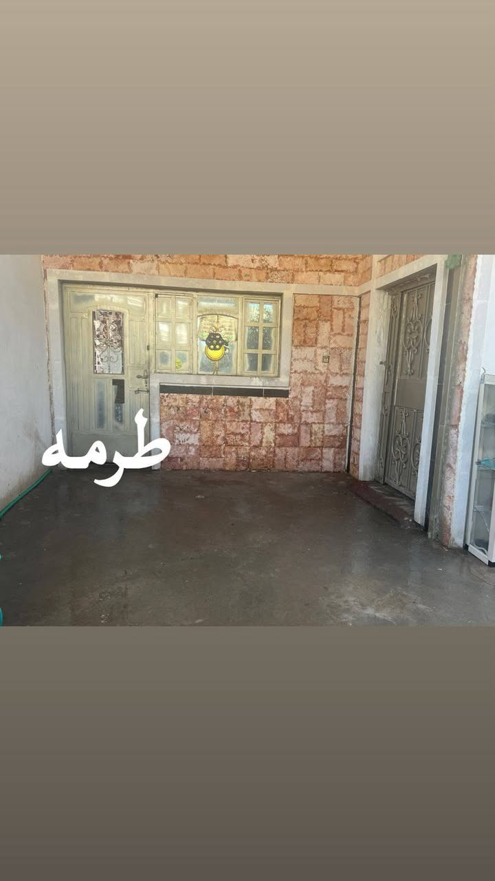 سلام عليكم بيت البيع بحي بدر المساحة ١٥٠ ***********
