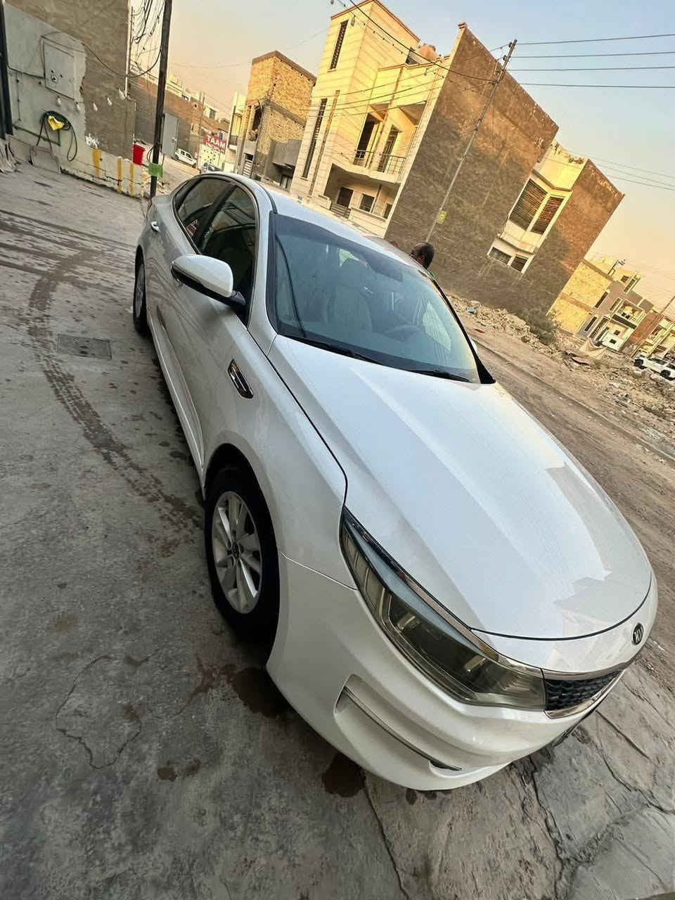 تحيه طيبه السلام عليكم ورحمة
كيا اوبتما 2016 وارد امريكي 
عداد المسافه 130 ميل 
سونار مرفق مع صور 
شاشه كامره تحكم ستيرن 
حساس ويل كب 
مثبت سرعة
مانع تزحلق
داخل يبجي 
مكينة 2400 
سويج لد خلفي 
باقي مواصفات معروفه 
رقم اربيل شرط تحويل 
السعر 115 ورقه وبيها مجال 
اي استفسار 
*********** 
مكان بغداد كرخ
