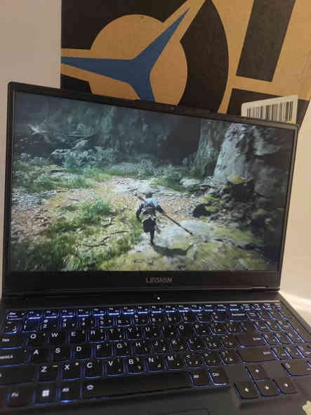 السلام عليكم شباب
لابتوب الكيمنك الخرافي من Lenovo ليجن الشرق الأوسط
وكالة مو باله كامل الاغراض بدون خلل
يجي بالمواصفات التاليه 
شاشه حجم 15 انش نوع LED الوان جدا واقعيه بمعدل تحديث 144Hz تدعم ال G-Cyng 
معالج خرافي من AMD نوع 
RYZEN 5-5600H 12CPU TURBO 4.35GHZ 
مع كرت RADEON مدمج
والكرت المنفصل من انفيديا نوع 
RTX 3050 Ti -4GB DLSS 
نسخه الTi الاحترافية اكيد اقوه من العادي
رامات حجم 16GB 
هارد 512SSD قابلات التطوير والاضافه للكل
كيبورد ضوئي وبطارية تستمر ساعتان من الاستخدام 
صوت من دولبي ستيريو 
اكيد اللابتوب للكيمنك وجميع المهام الثقيله 
السعر ٧٢٥ الف 
بغداد الشرطه الخامسه ومتوفر التوصيل
التواصل***********
