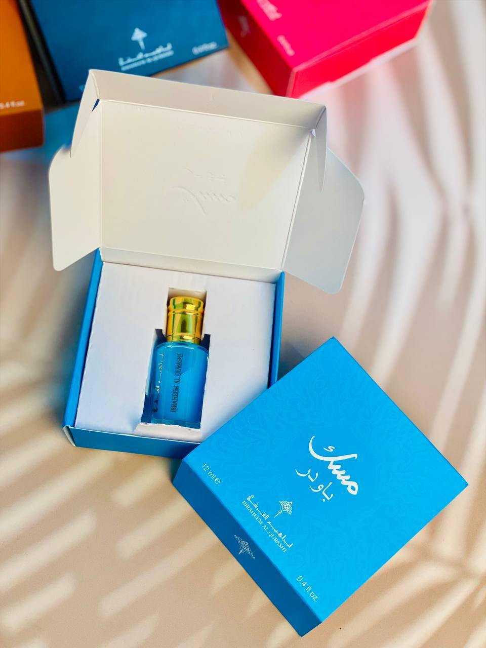 بدايتها مسك✨✨

مجموعة مسكات ابراهيم القرشي ‌‎
توفروا ب 8 عطور مختلفة 😍

🩷مسك السكر من ابراهيم القرشي
🧡. مسك الخوخ 
💜. مسك كاندي 
❤️مسك مسك الرمان   
🩵. مسك باودر 
💛. مسك الباودر بالفانيليا 
🖤. مسك الكرمون الخشبي 
💚.مسك روح الزمرد 

‌‎النوتة العطرية:
‌‎ • مقدمة العطر: برغموت 🍋، ياسمين 🌸، روز 🌹.
‌‎ • قلب العطر: القزحية 🌺، خشب الصندل 🪵، العنبر 🖤.
‌‎ • قاعدة العطر: المسك 🤍، الفانيلا 🍦، الكرمل 🍯.


**إذا كنت صاحب هذا الإعلان وتريد حذفه لأي سبب، رجاءا أرسل رسالة إلى الدعم الفني**