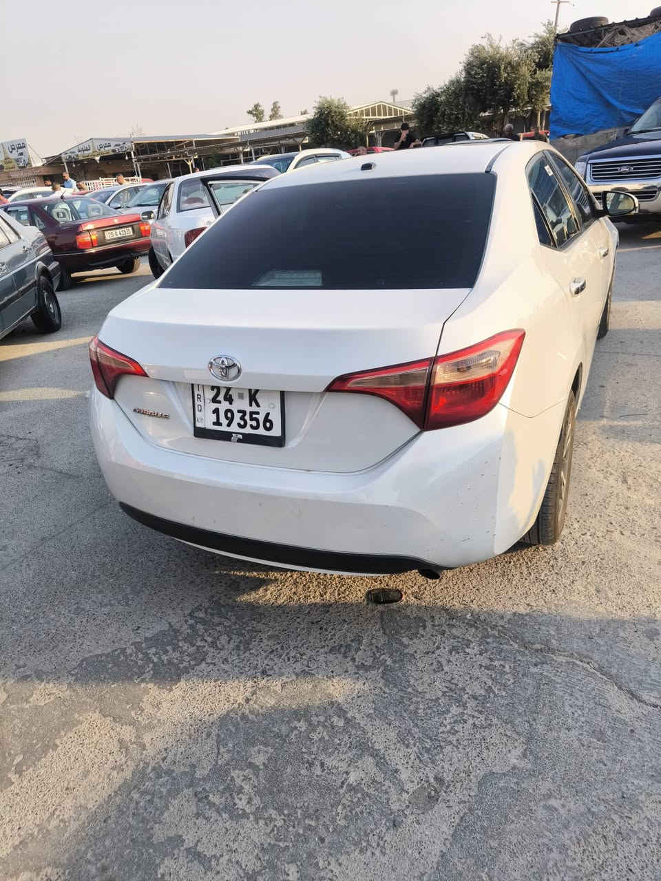 كورلا2017xle فول موصفات ماعده البصمه  ماشيه78  بونيد مبدل وبيها تعديل بارد براس الجاملغ اربع تايرات جديد رقم دهوك سنويه لحد2030 هزه لحد شهرال10 شرط وكاله وتحويل سعر135 وترهم مراوس باقل وفرق استفسار اتصل ***********
