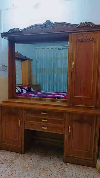 سلام عليكم غرفة اخشاب استخدام سنة ونص نظيفه اي ضرر ما بيها سعرها مليون و١٠٠ مكانها الأكرمين ***********
