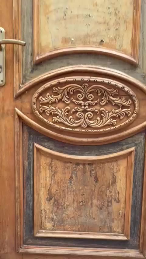 أبواب اصلي للبيع الي يحب يراسلني او يخابرني وبالخدمه  الاستفسار ***********
