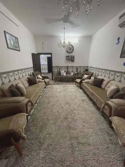 دار للبيع 265م طابقين زراااعي😍بشارع القدس خلف اسماك حسن البغداي واجهه 13 ونص😍 سعره207مليون
***********واتس
***********
