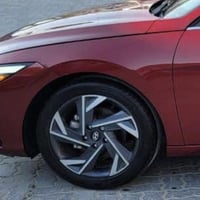 عندي ويل كب 17 هنه وتايرات نضافه 100/100 رايد ويل حديد 15 كراوس او بيع...