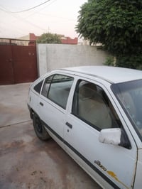 كاديت • اوميغا استيشن • ٥ ورقات
