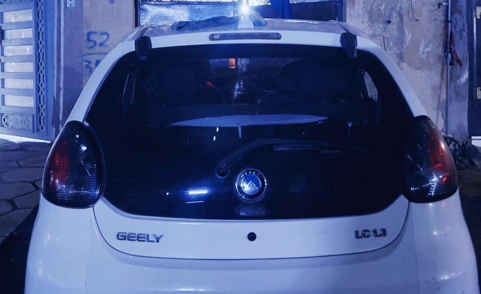 باندا للبيع موديل ٢٠١٣ بدون حادث او تبديل حلوه تدفىء وتبريد خير من الله كفالة عامه من فتح المكينة والكير والتبديل والحوادث والخياسات سعره ٥٥ وبيه مجال اتصل وتدلل ***********
