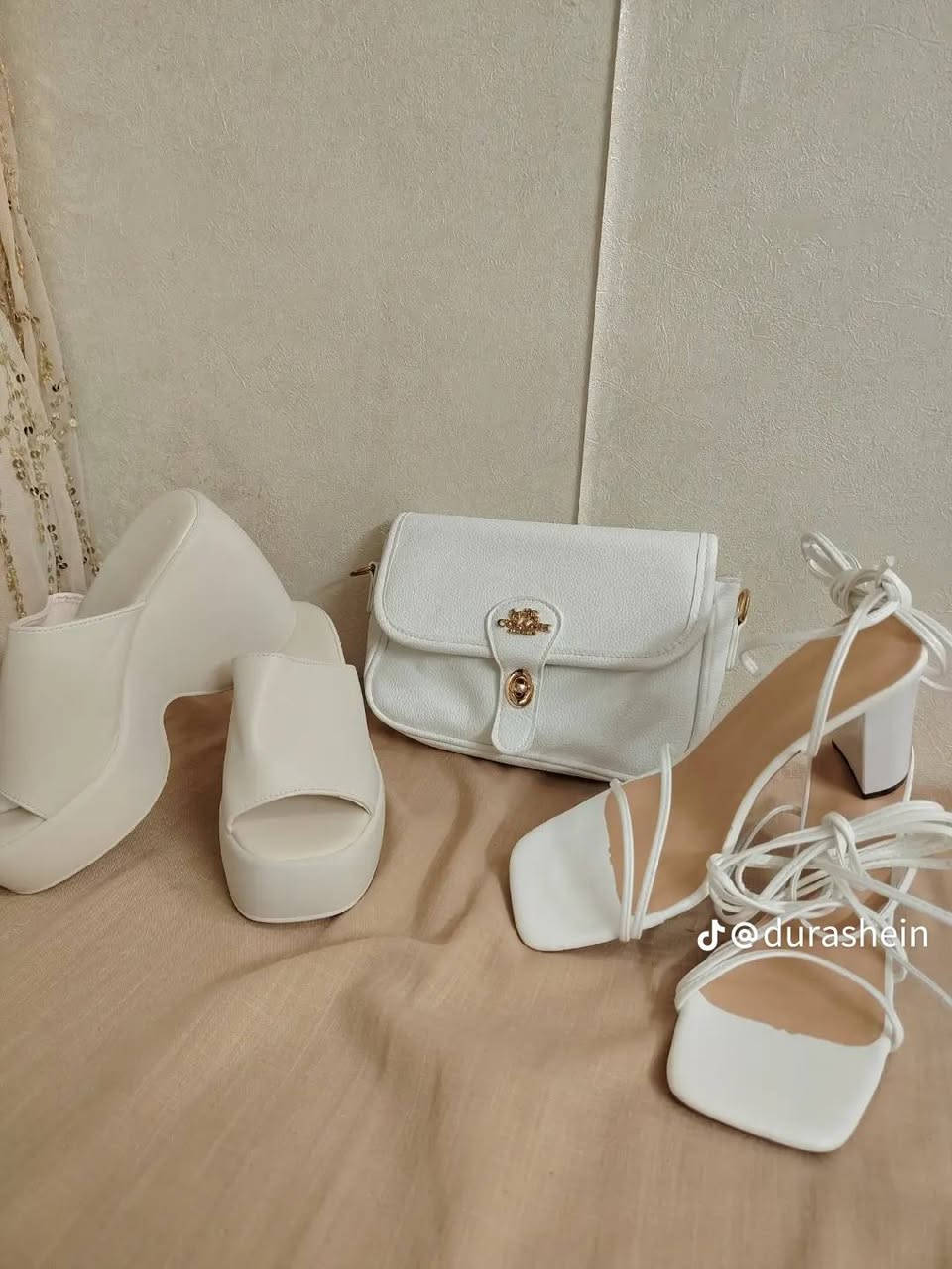 تخفيضات تخفيضات اي شحاطة حذاء جنطة  عليهن عروض تريد تدخل خاص


**إذا كنت صاحب هذا الإعلان وتريد حذفه لأي سبب، رجاءا أرسل رسالة إلى الدعم الفني**