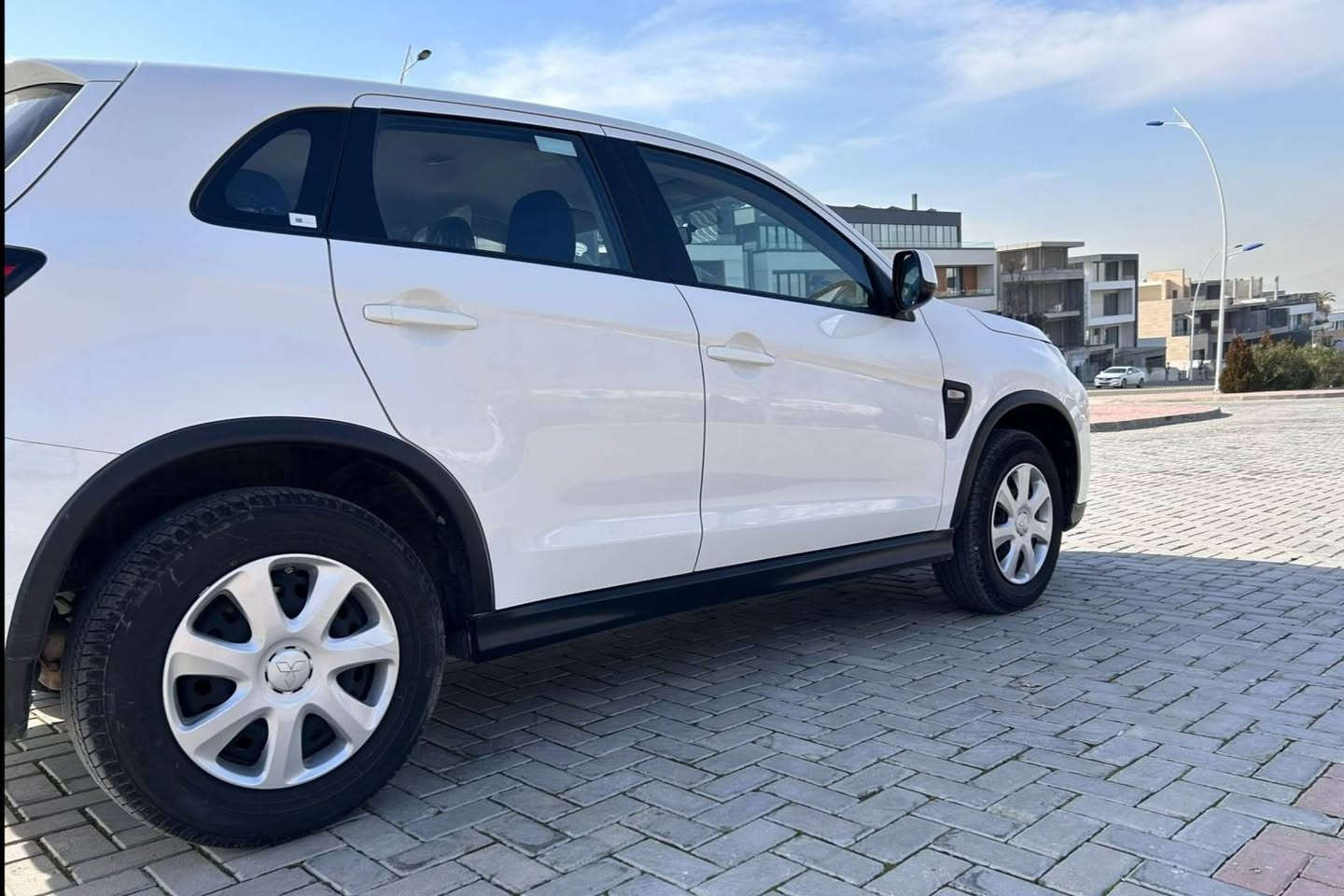 میسیوبیشی ئاوتلاندەر 2024 سپۆرت 
یابانی وارد خەلیجی، سفری ئێرە, 
٢ سویچ، شاشە گەورە، کامێرەی شەریکە،
تەنها 11کیلۆمەتر ڕۆشتووە ،
 بێ دەعم بێ بۆیاخ، بێ سارد 
کامل سێرڤسی بۆ کراوە

سـعـر : لە کۆمێنت داوابکە ڕاستەوخۆ بۆت دێت 📥 

گێر و مەکیەنەی بەشەرت 
هیچ کێشەیەکی تێدا نییە 

ژمارەی خاوەنەکەی 
***********
