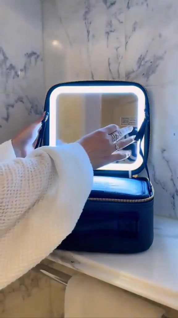 حقيبة مكياج 💋السعر 28 الف
توصيل مجاني 🩷🩷


**إذا كنت صاحب هذا الإعلان وتريد حذفه لأي سبب، رجاءا أرسل رسالة إلى الدعم الفني**