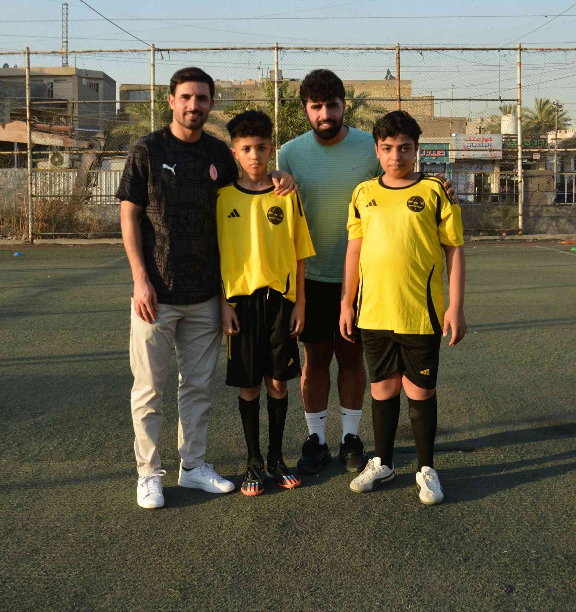 جانب من صور اكاديمية أسود الرافدين الكروية للفئات العمرية مع لاعب المنتخب العراقي علاء مهاوي ولاعب نادي الزوراء سجاد رعد .

للاستفسار الاتصال على ***********
