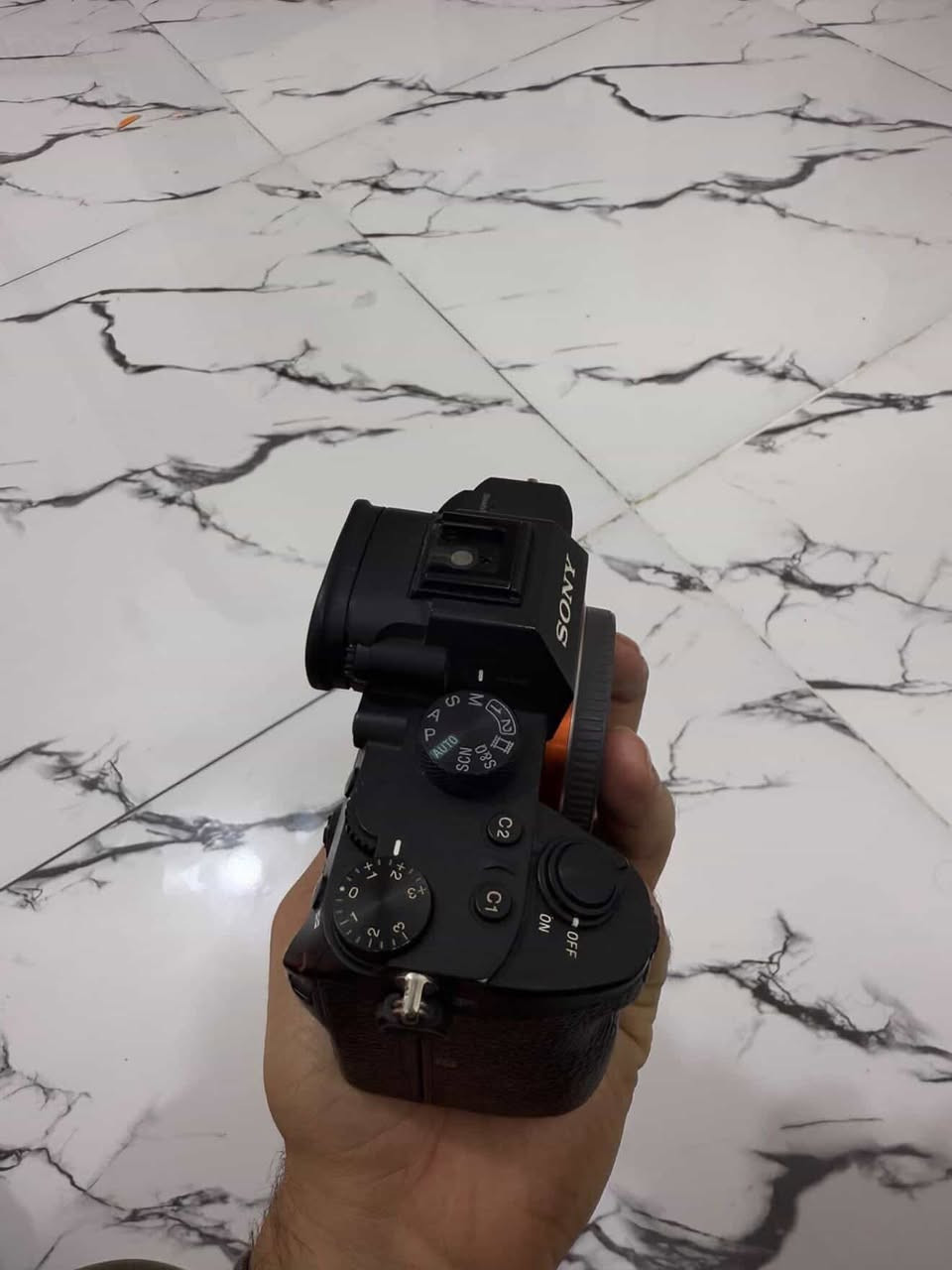 سلام عليكم كامره سوني للبيع نضيفه كلش  سوني a73  ويها عدسه الشتر موجود بل صوره السعر قفل وي العدسه مليون و400. ولي يحب يشتري يجي خاص


**إذا كنت صاحب هذا الإعلان وتريد حذفه لأي سبب، رجاءا أرسل رسالة إلى الدعم الفني**