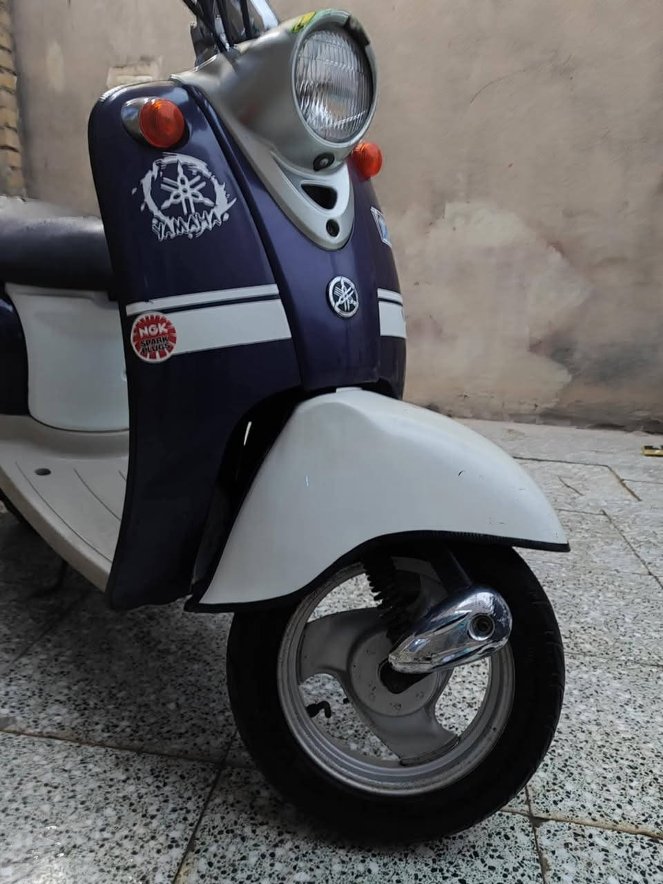 دراجة مصريه (كلاسك) للبيع كهربائيات شغاله مكاني ناصرية حي الامير نهاية شارع الامام علي للاستفسار ***********
