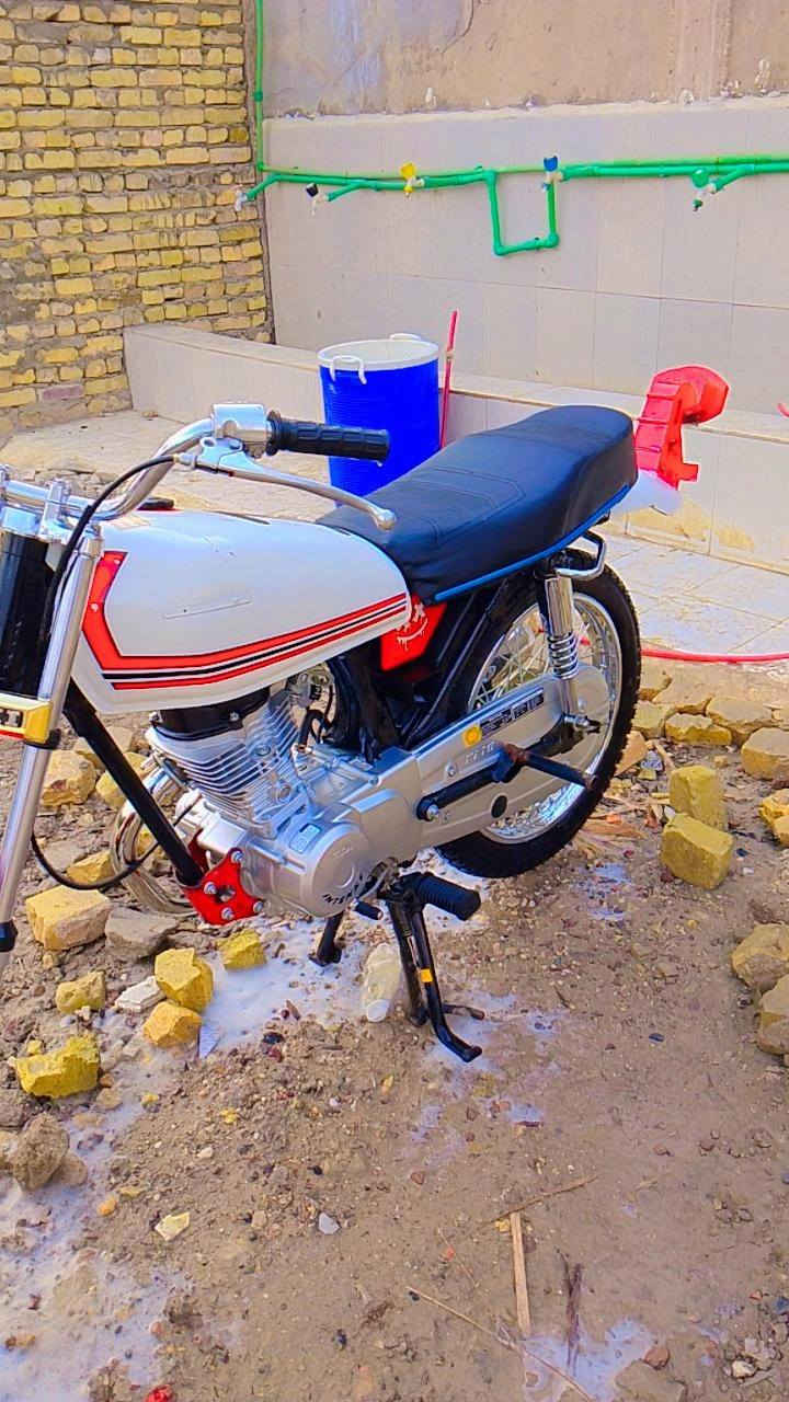 سيبايه البيع 60 بيه مجال


**إذا كنت صاحب هذا الإعلان وتريد حذفه لأي سبب، رجاءا أرسل رسالة إلى الدعم الفني**