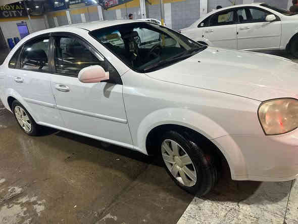 اوبترا 2012
شرط المحرك والكير 
بدون ضرر 
سعرها 94 وبيها مجال قليل
***********
